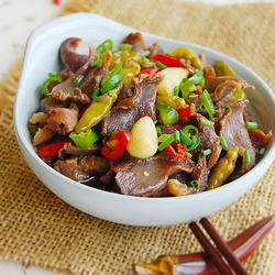 爆炒鸭肫的做法[图]