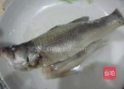 鲈鱼蒸水蛋的做法图解5
