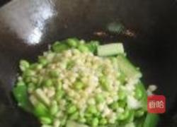 杂蔬炒虾仁的做法图解9