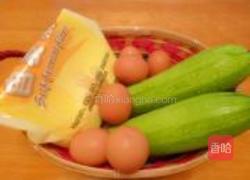 西葫芦鸡蛋素包子的做法图解1