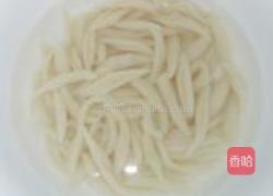 五彩鲜蔬剪刀面的做法图解6