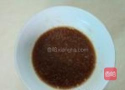 花生仁炒肉丁的做法图解5