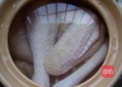 西洋参煲鸡汤的做法图解4