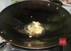 姜葱炒花蟹的做法图解3
