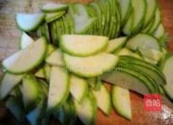 青瓜肉片的做法图解3