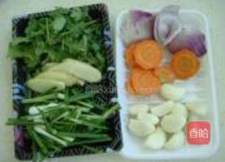 砂锅鱼头冻豆腐煲的做法图解2