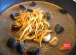 皮蛋上汤紫贝菜的做法图解11