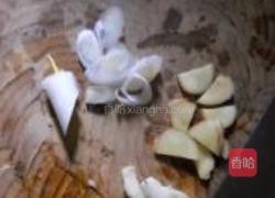 腊肉枯炒豆丝的做法图解4