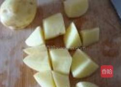 排骨芸豆炖土豆的做法图解3