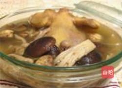 老母鸡煲冬菇汤的做法图解3