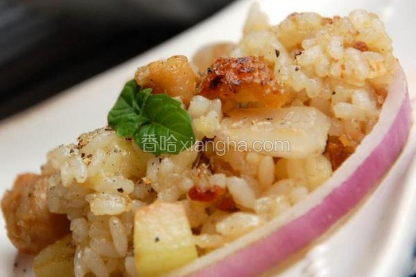 洋葱鸡丁芝士炒饭