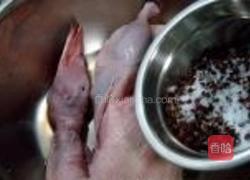 酥香樟茶鸭的做法图解3