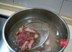 西芹香干炒腊味的做法图解3