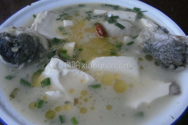 鲫鱼豆腐汤