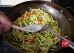 双椒韭黄的做法图解7