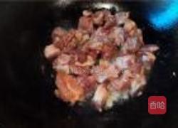 新鲜冬菇焖排骨的做法图解3