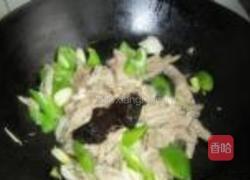 拆骨羊肉炒尖椒的做法图解5