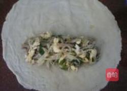 炸春卷的做法图解10