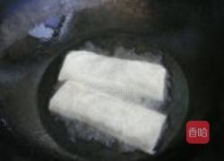 炸春卷的做法图解16