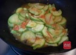 西红柿炒西葫芦的做法图解7