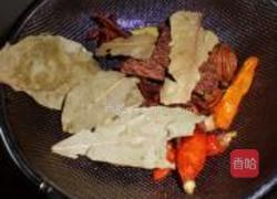 啤酒烧鸭的做法图解1