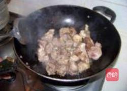 茶树菇焖鸭的做法图解4