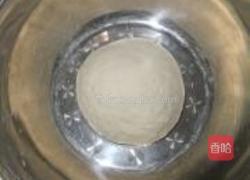 韭菜肉水煎包的做法图解3