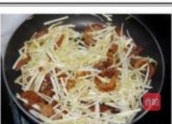 韭黄炒肉皮的做法图解12