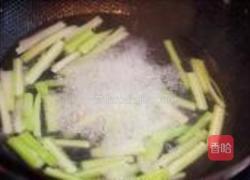 莓杏拌百合的做法图解7