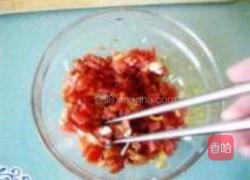榄菜肉丁四季豆的做法图解2