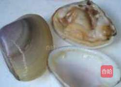 海蚌蒸蛋的做法图解1