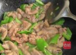 青椒炒肥肠的做法图解5