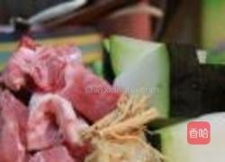 尾骨冬瓜汤的做法图解2