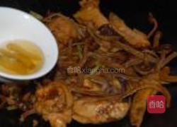 茶树菇烧鸡翅的做法图解12