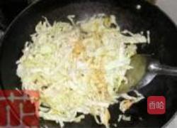 虾油炒粉丝卷心菜的做法图解9