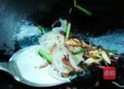 腊肉炒银鱼的做法图解6