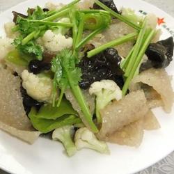 家常炒皮肚的做法[图]