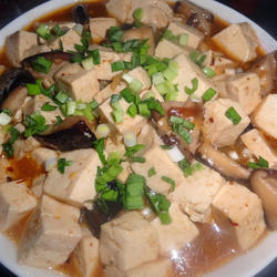 香菇豆腐的做法[图]
