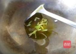 萝卜乌贼汤的做法图解3
