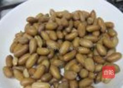 凉拌五香花生米的做法图解3