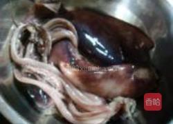 白炒墨鱼卷的做法图解1