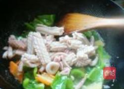 白炒墨鱼卷的做法图解12