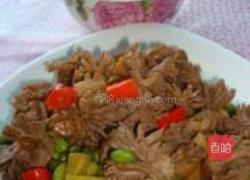 青豆炒鸡胗的做法图解11