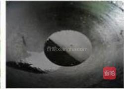 西葫芦素炒滑子菇的做法图解3