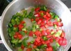 双椒桃仁鸡丁的做法图解6