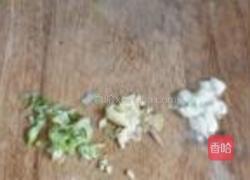 素炒生菜的做法图解3