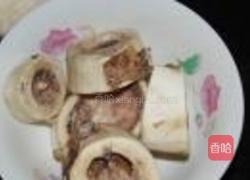 红烧骨髓汤的做法图解1