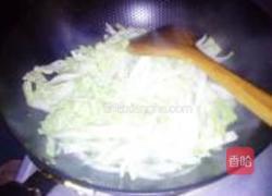 洋葱番茄炖白菜的做法图解4