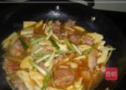 冬笋焖鸭肉的做法图解7