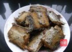 酥鱼锅的做法图解3